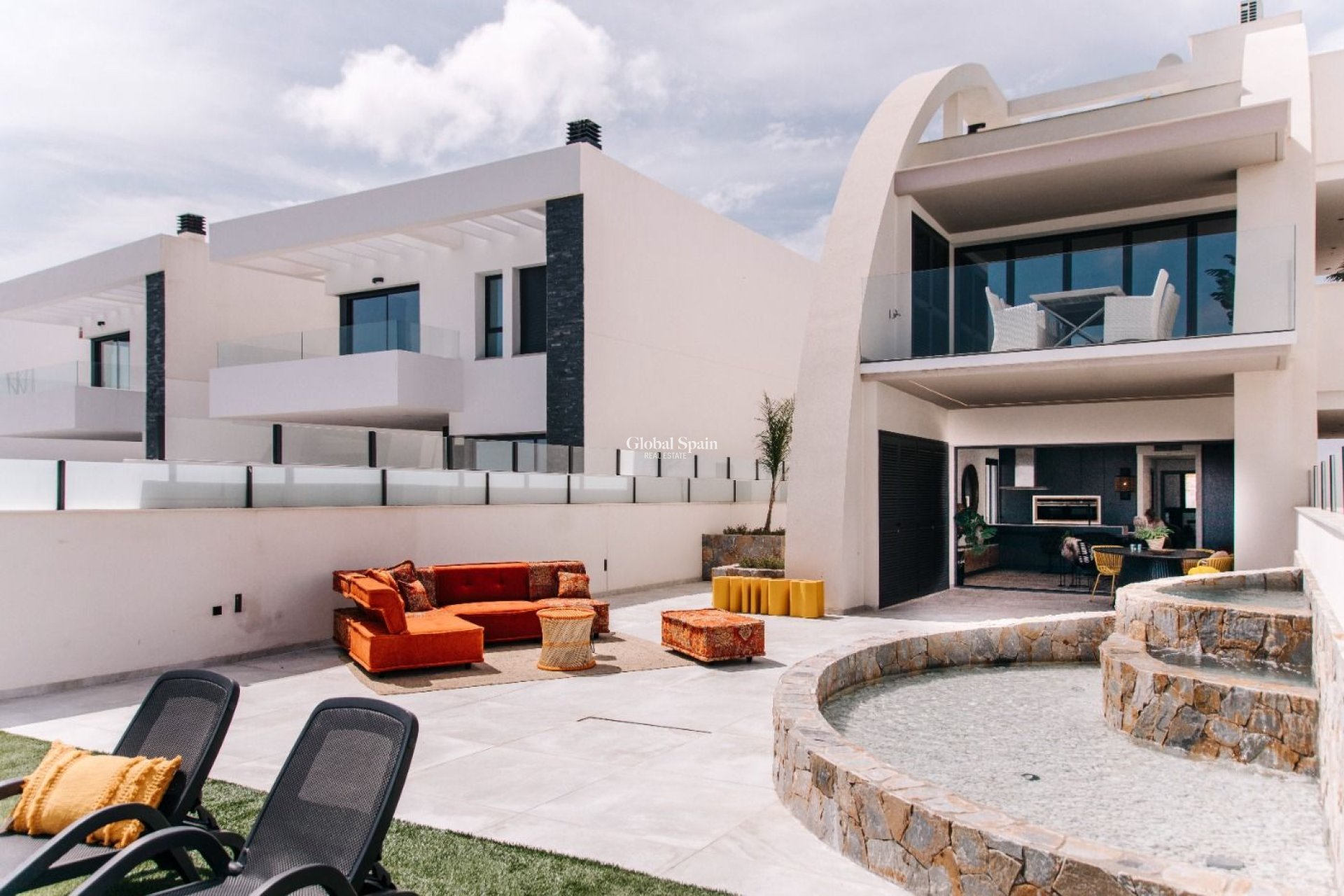 New Build - APARTMENT -
ROJALES - La Marquesa Golf