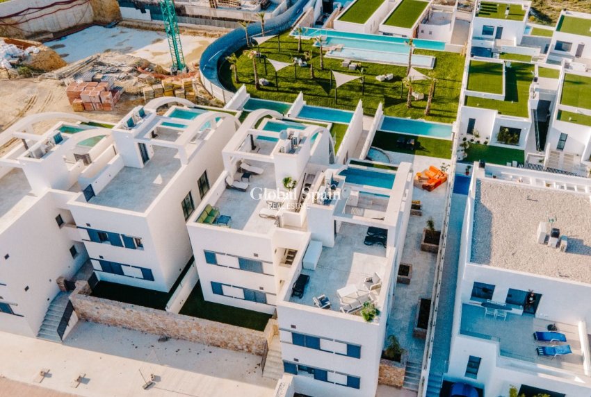 New Build - APARTMENT -
ROJALES - La Marquesa Golf