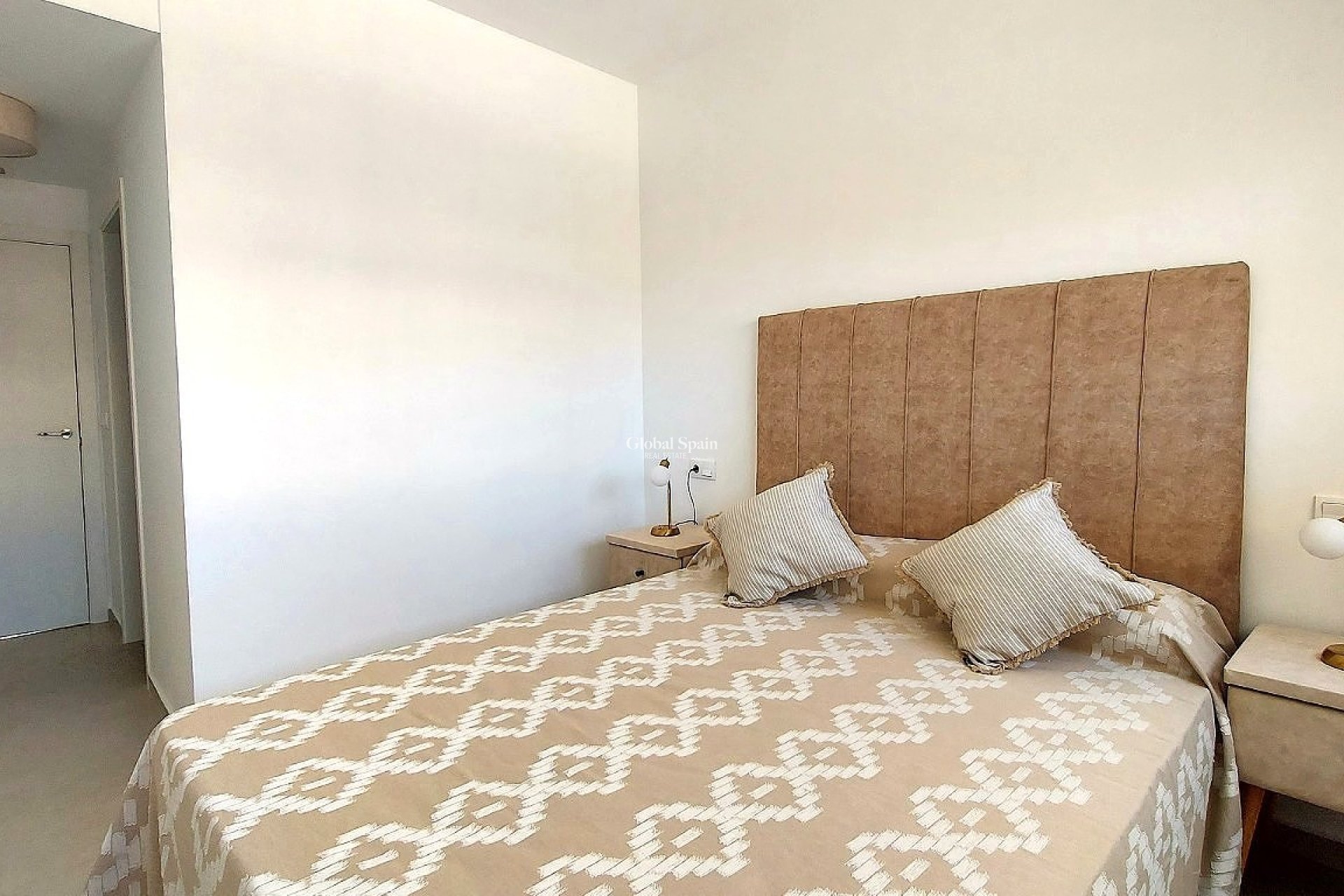 New Build - APARTMENT -
SAN MIGUEL DE SALINAS