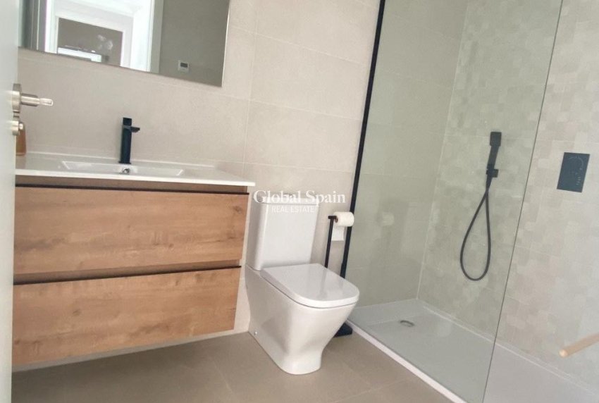 New Build - APARTMENT -
SAN PEDRO DEL PINATAR - Lo pagan