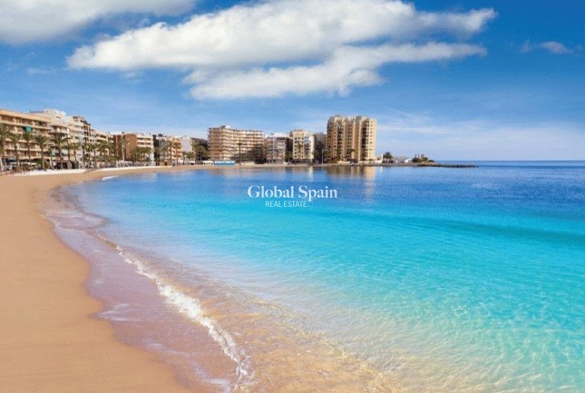 New Build - APARTMENT -
TORREVIEJA - Center