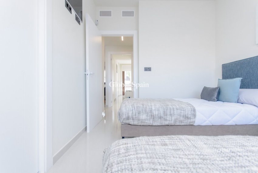 New Build - APARTMENT -
TORREVIEJA - LOS BALCONES - LOS ALTOS