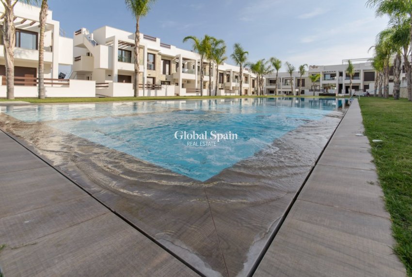 New Build - APARTMENT -
TORREVIEJA - LOS BALCONES - LOS ALTOS