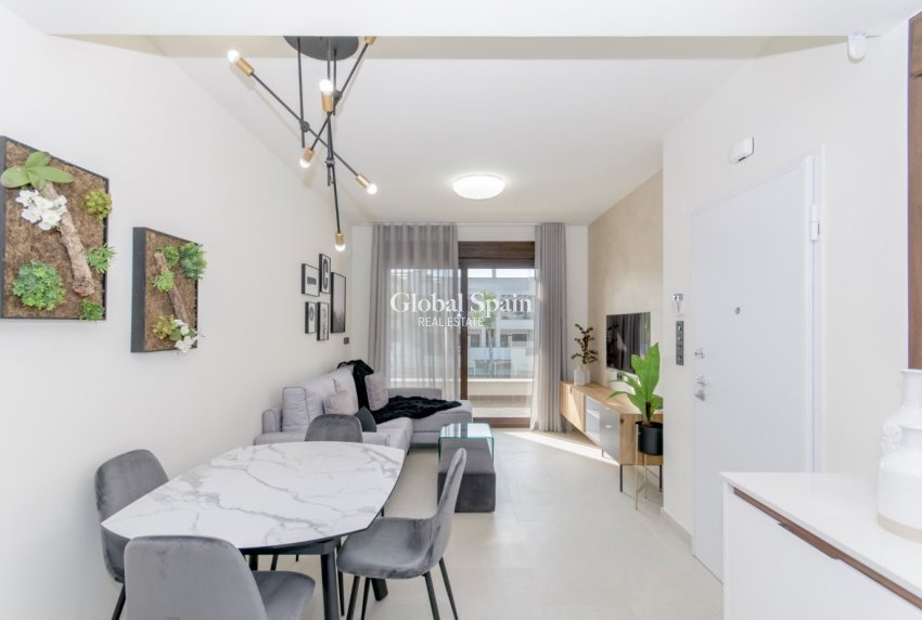 New Build - APARTMENT -
TORREVIEJA - LOS BALCONES - LOS ALTOS
