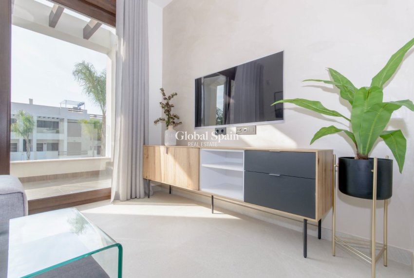 New Build - APARTMENT -
TORREVIEJA - LOS BALCONES - LOS ALTOS