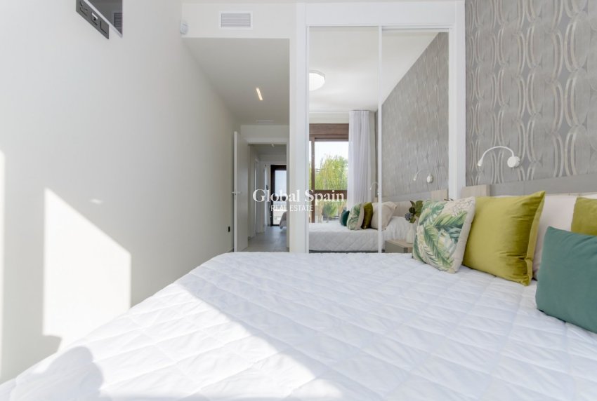 New Build - APARTMENT -
TORREVIEJA - LOS BALCONES - LOS ALTOS