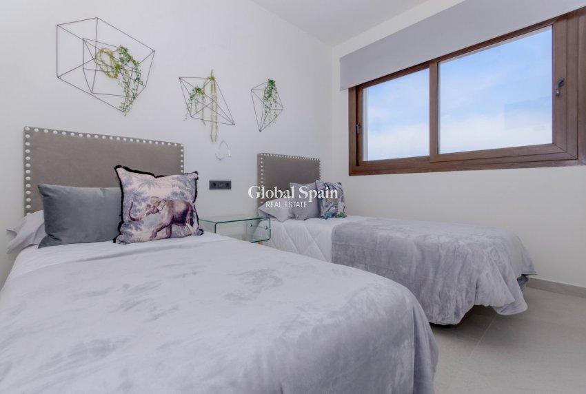 New Build - APARTMENT -
TORREVIEJA - LOS BALCONES - LOS ALTOS