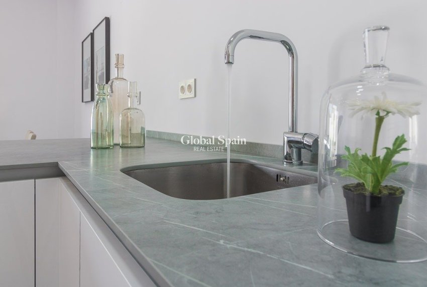 New Build - APARTMENT -
TORREVIEJA - LOS BALCONES - LOS ALTOS