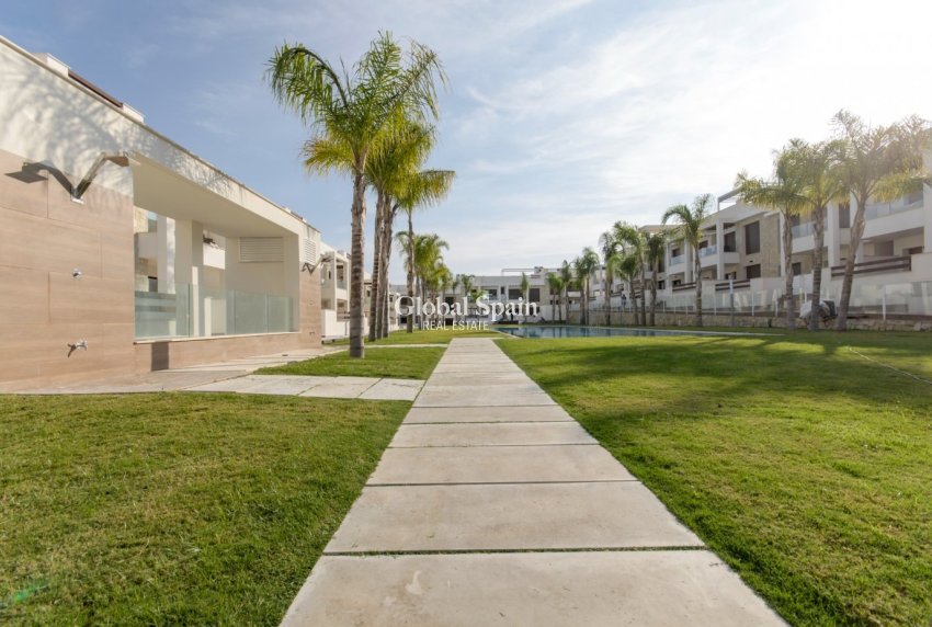 New Build - APARTMENT -
TORREVIEJA - LOS BALCONES - LOS ALTOS