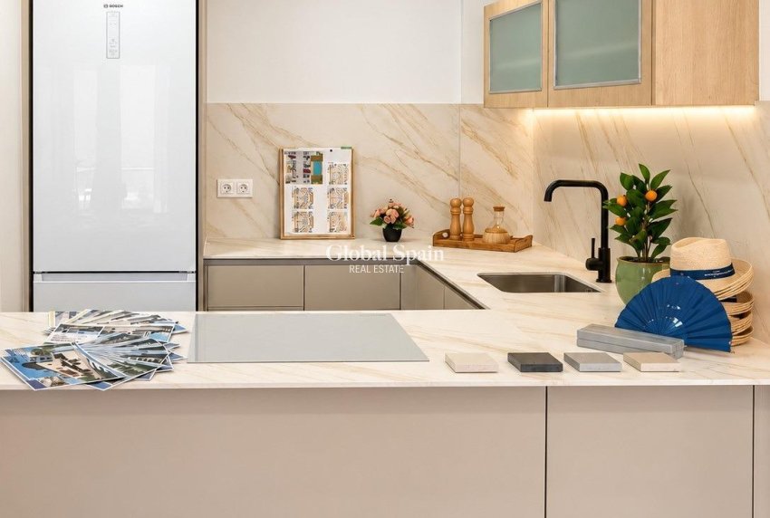 New Build - APARTMENT -
TORREVIEJA - Nueva Torrevieja