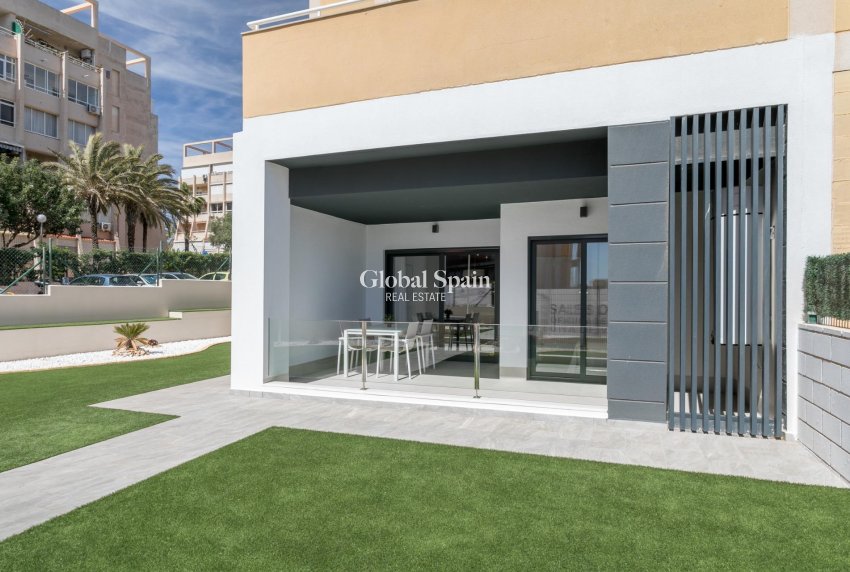 New Build - APARTMENT -
TORREVIEJA - Torreblanca