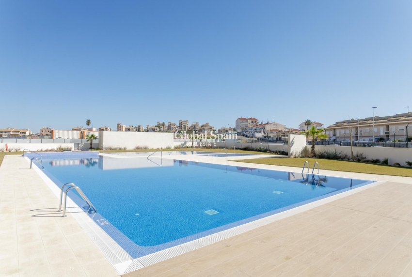 New Build - APARTMENT -
TORREVIEJA - Torreblanca