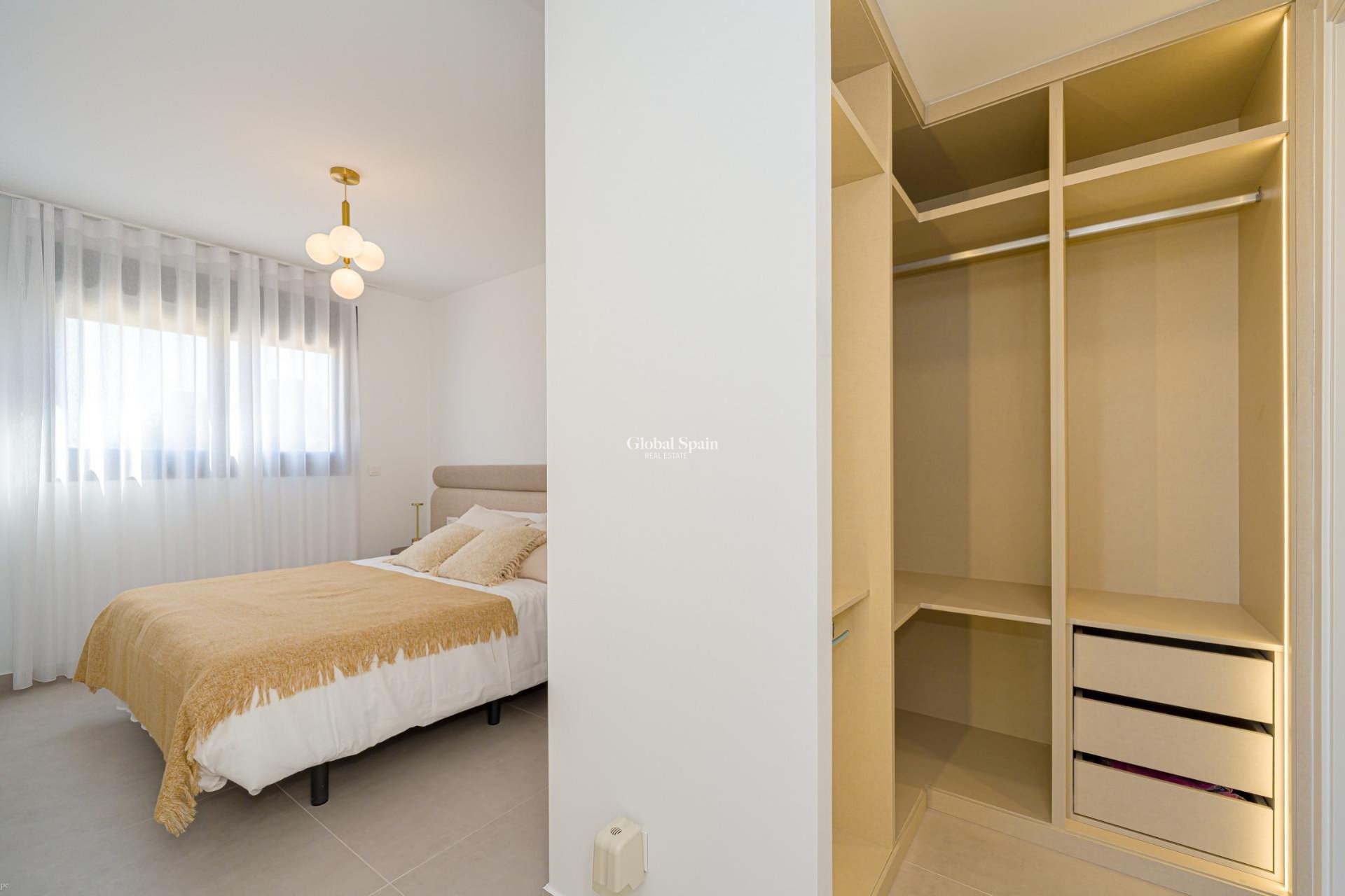 New Build - APARTMENT -
VILLAJOYOSA - Cala de Finestrat