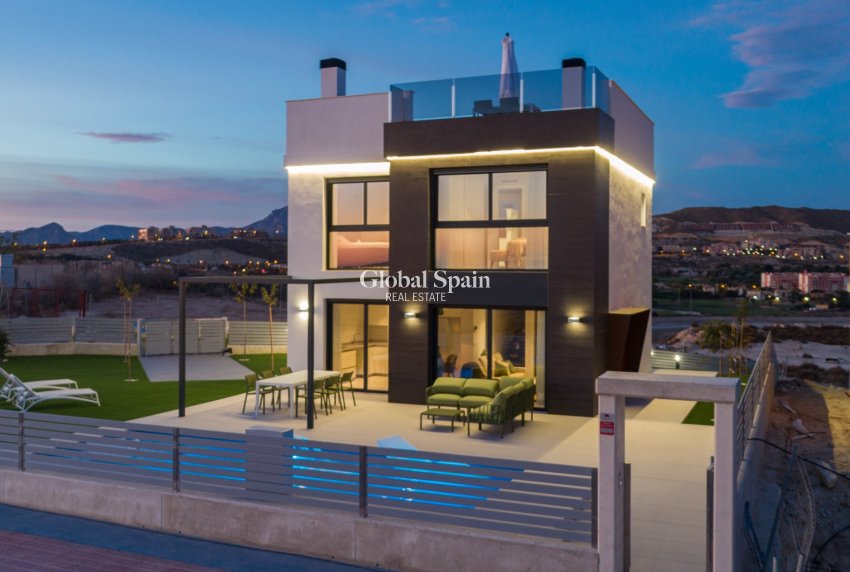 New Build - Casa -
MUTXAMEL - COTOVETA