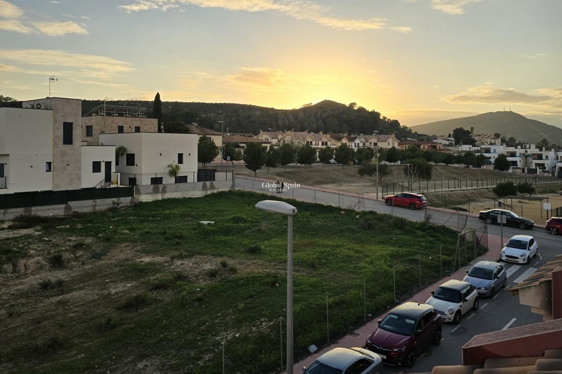 New Build - HOUSE -
BIGASTRO