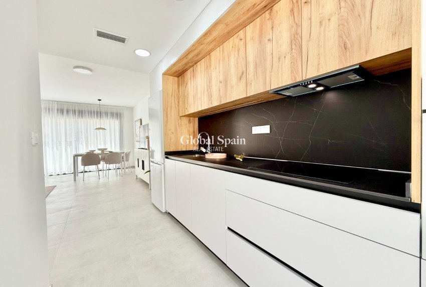 New Build - House -
COX - San Fernando