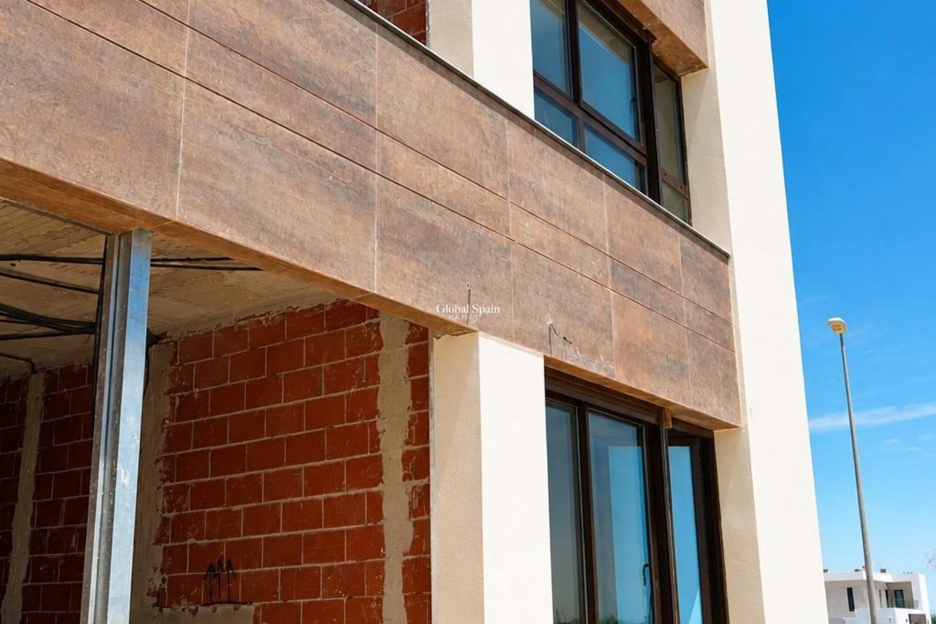 New Build - HOUSE -
DOLORES