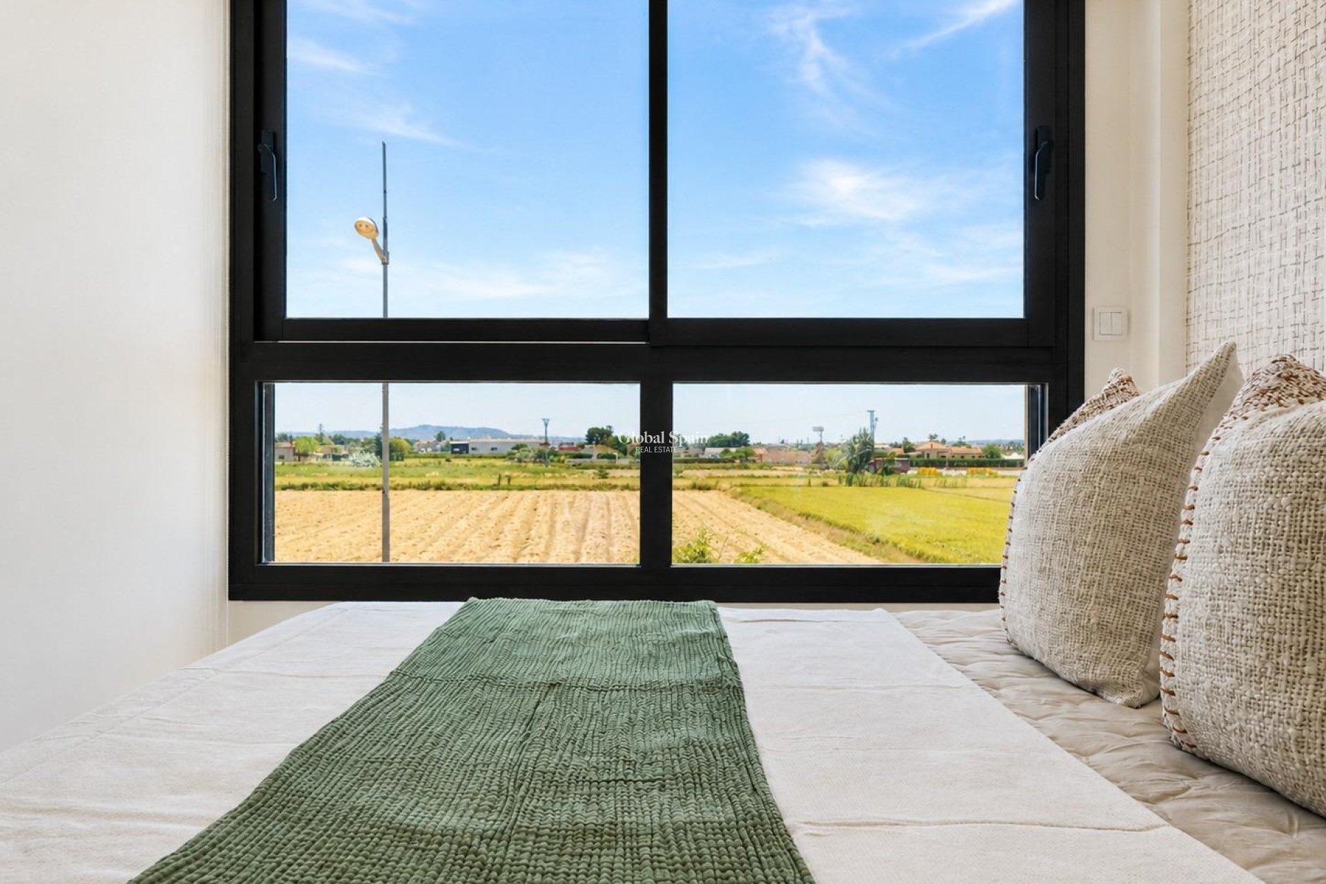 New Build - HOUSE -
DOLORES