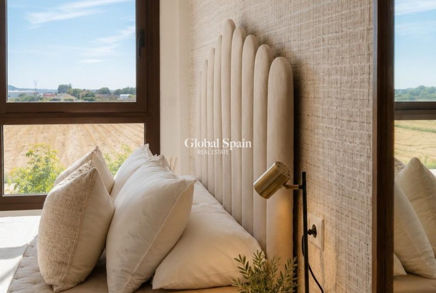 New Build - HOUSE -
DOLORES