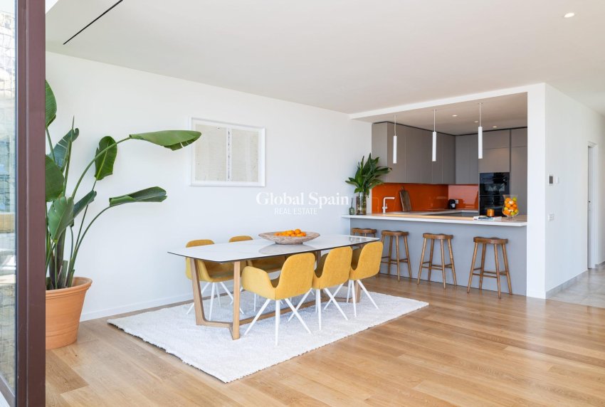 New Build - House -
Fuengirola - Higueron