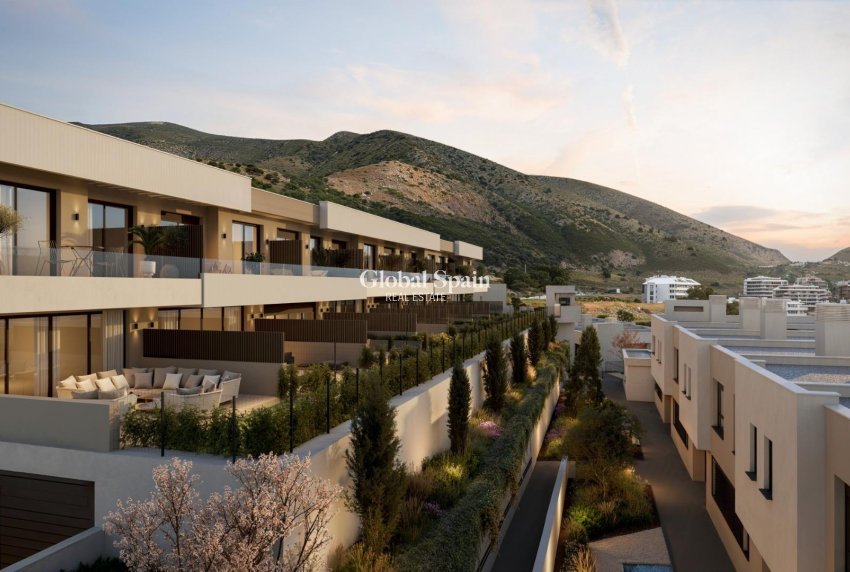 New Build - HOUSE -
FUENGIROLA - Higueron