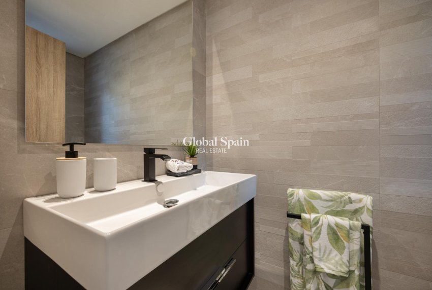 New Build - House -
Istán - Cerros De Los Lagos