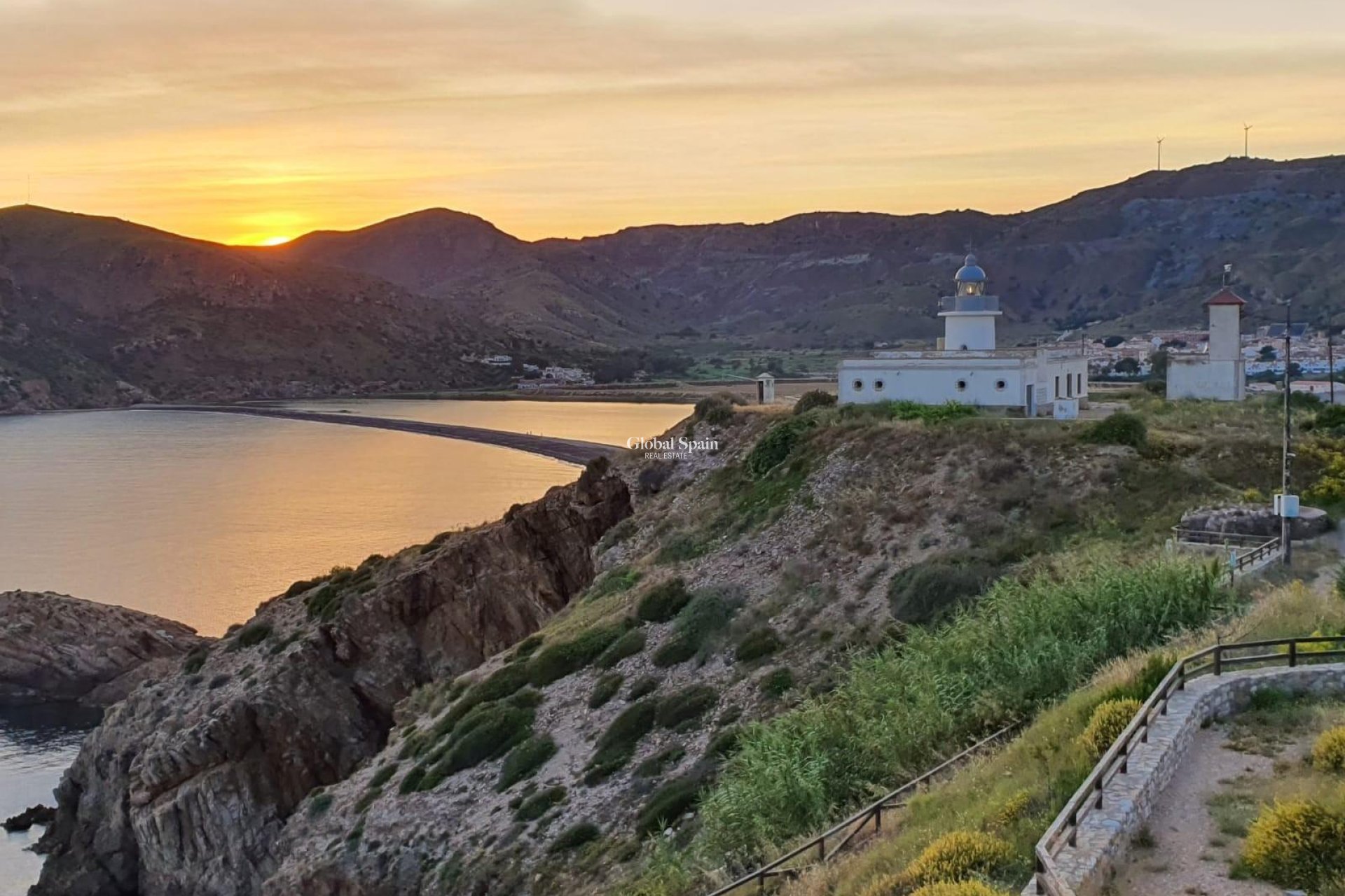 New Build - HOUSE -
LA UNIÓN - centro