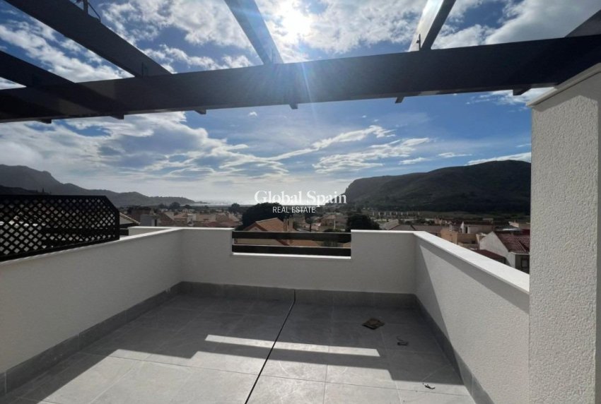 New Build - HOUSE -
LA UNIÓN - centro