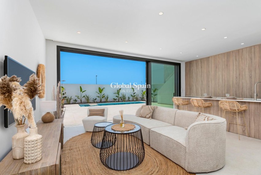 New Build - HOUSE -
LOS ALCÁZARES