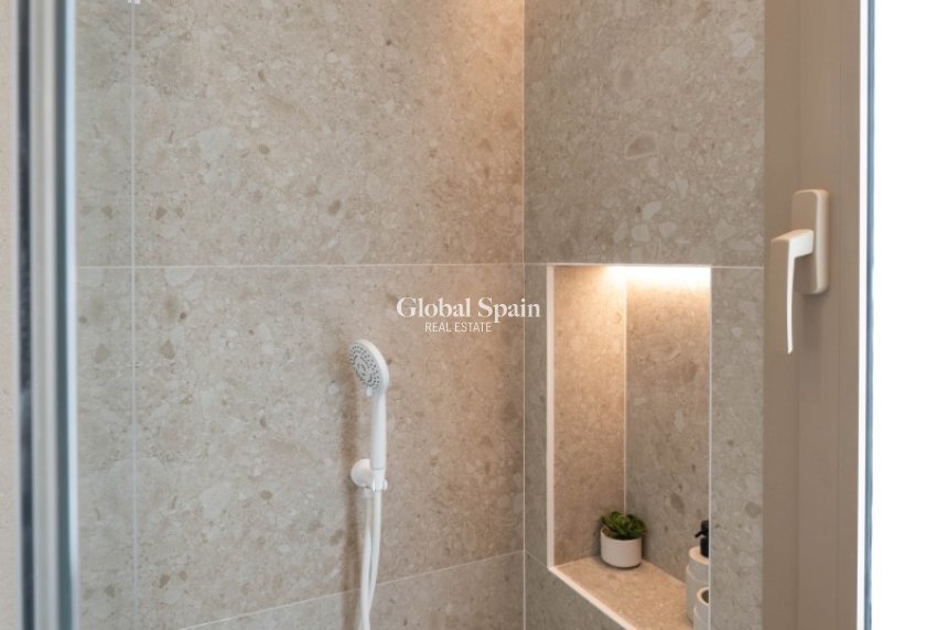 New Build - HOUSE -
LOS ALCÁZARES