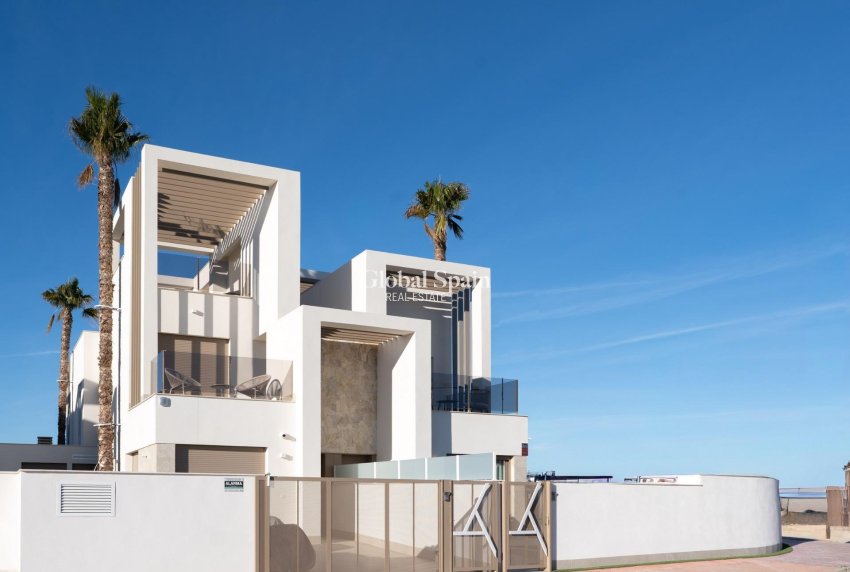 New Build - HOUSE -
LOS ALCÁZARES