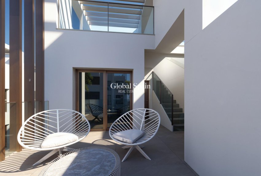 New Build - HOUSE -
LOS ALCÁZARES