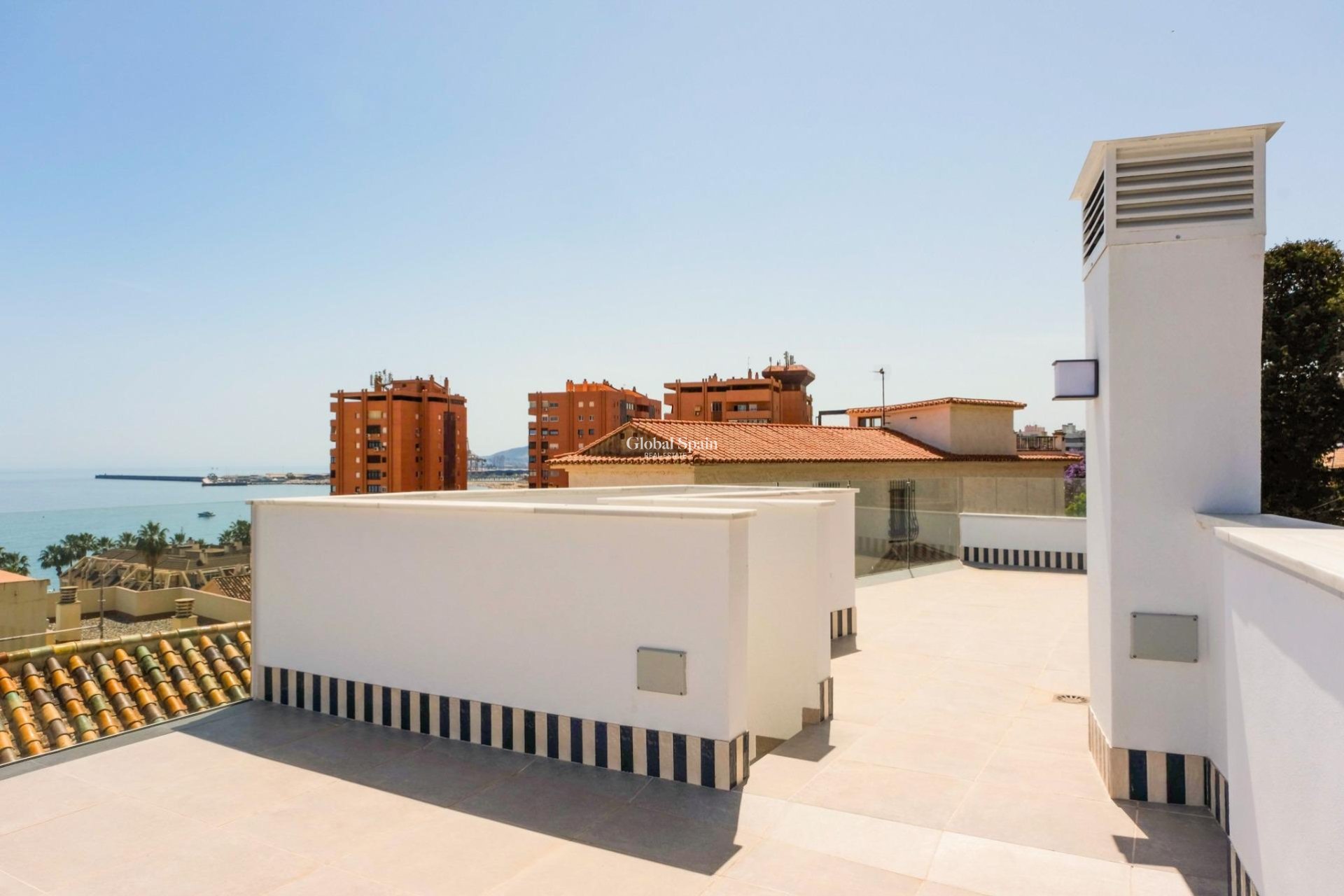 New Build - HOUSE -
MÁLAGA - Playa de la Malagueta