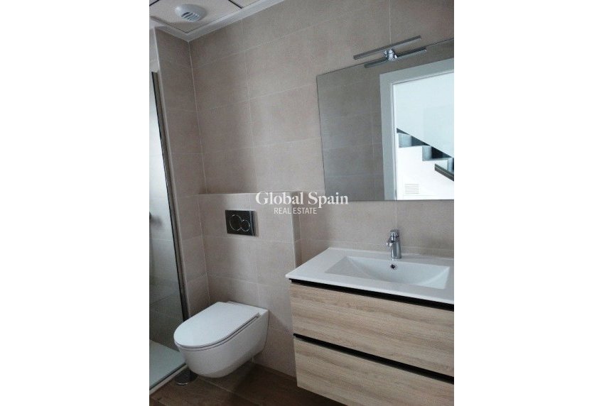 New Build - HOUSE -
PILAR DE LA HORADADA - pueblo