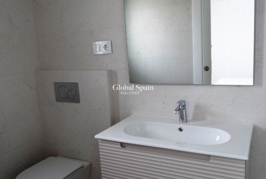 New Build - HOUSE -
PILAR DE LA HORADADA - pueblo