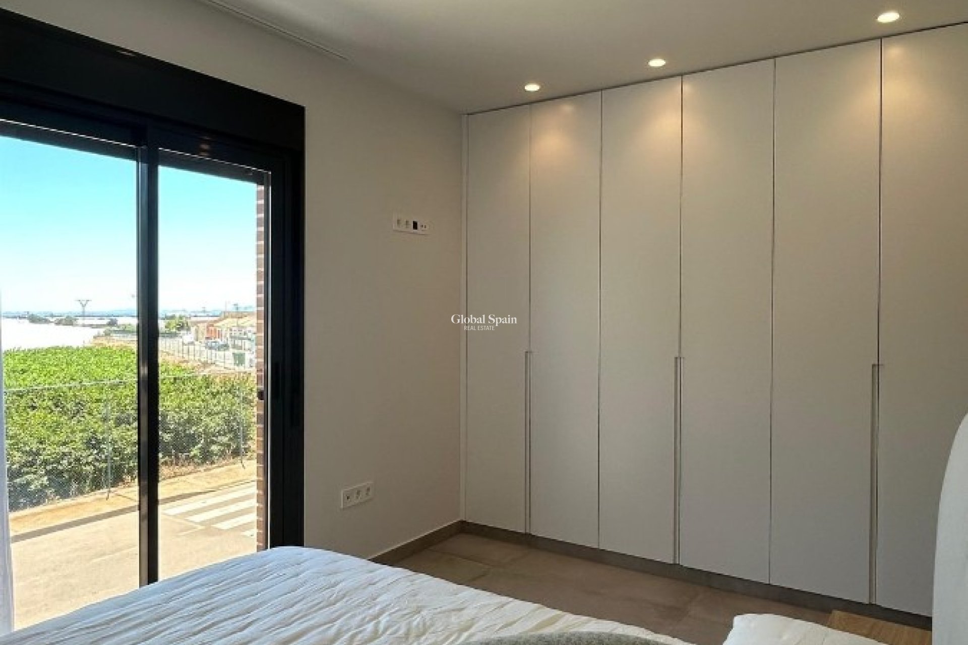 New Build - HOUSE -
PILAR DE LA HORADADA
