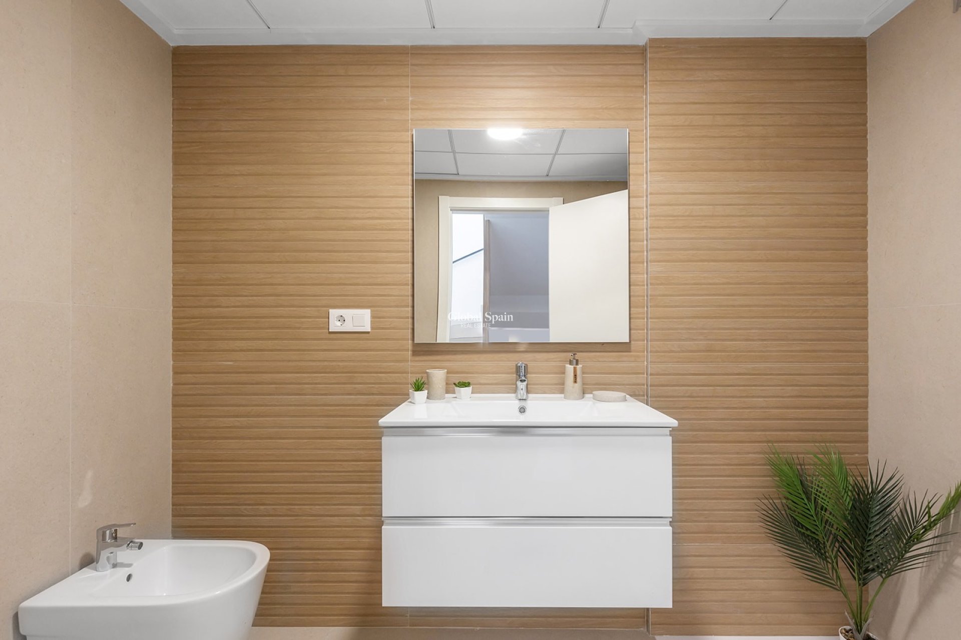 New Build - HOUSE -
RAFAL - Rafal