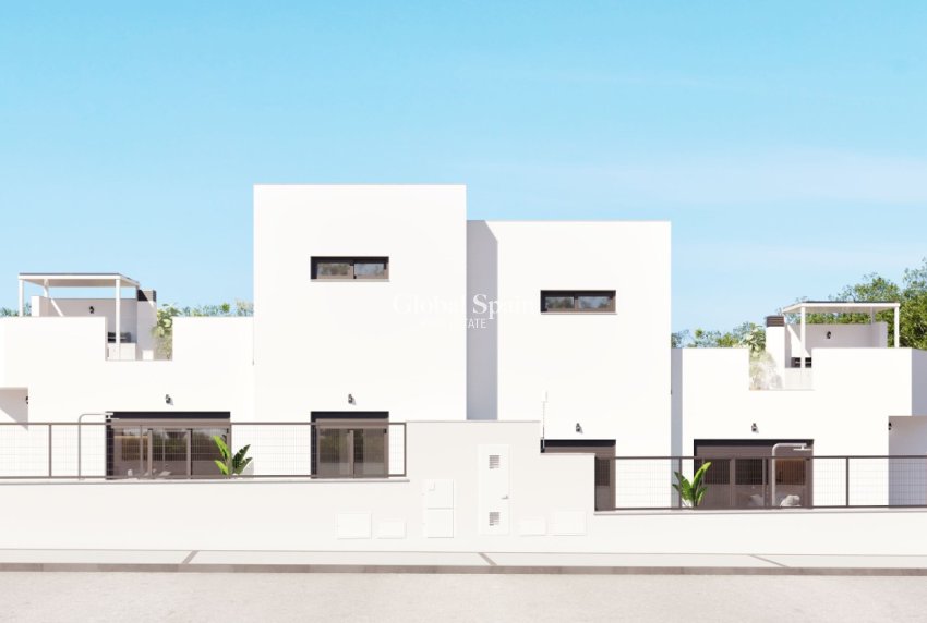 New Build - HOUSE -
ROLDÁN