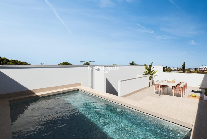 New Build - HOUSE -
SAN PEDRO DEL PINATAR - Pueblo