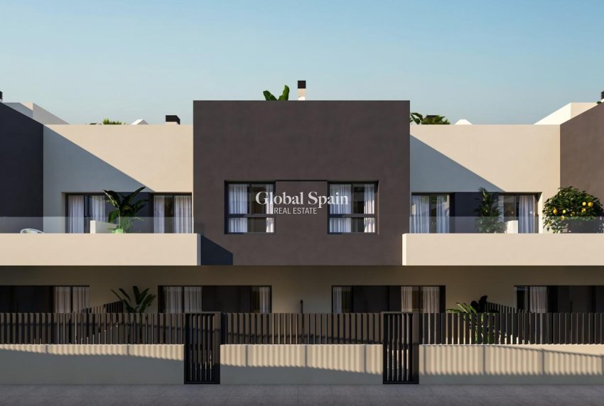 New Build - HOUSE -
VÉLEZ - MÁLAGA - Torre del Mar