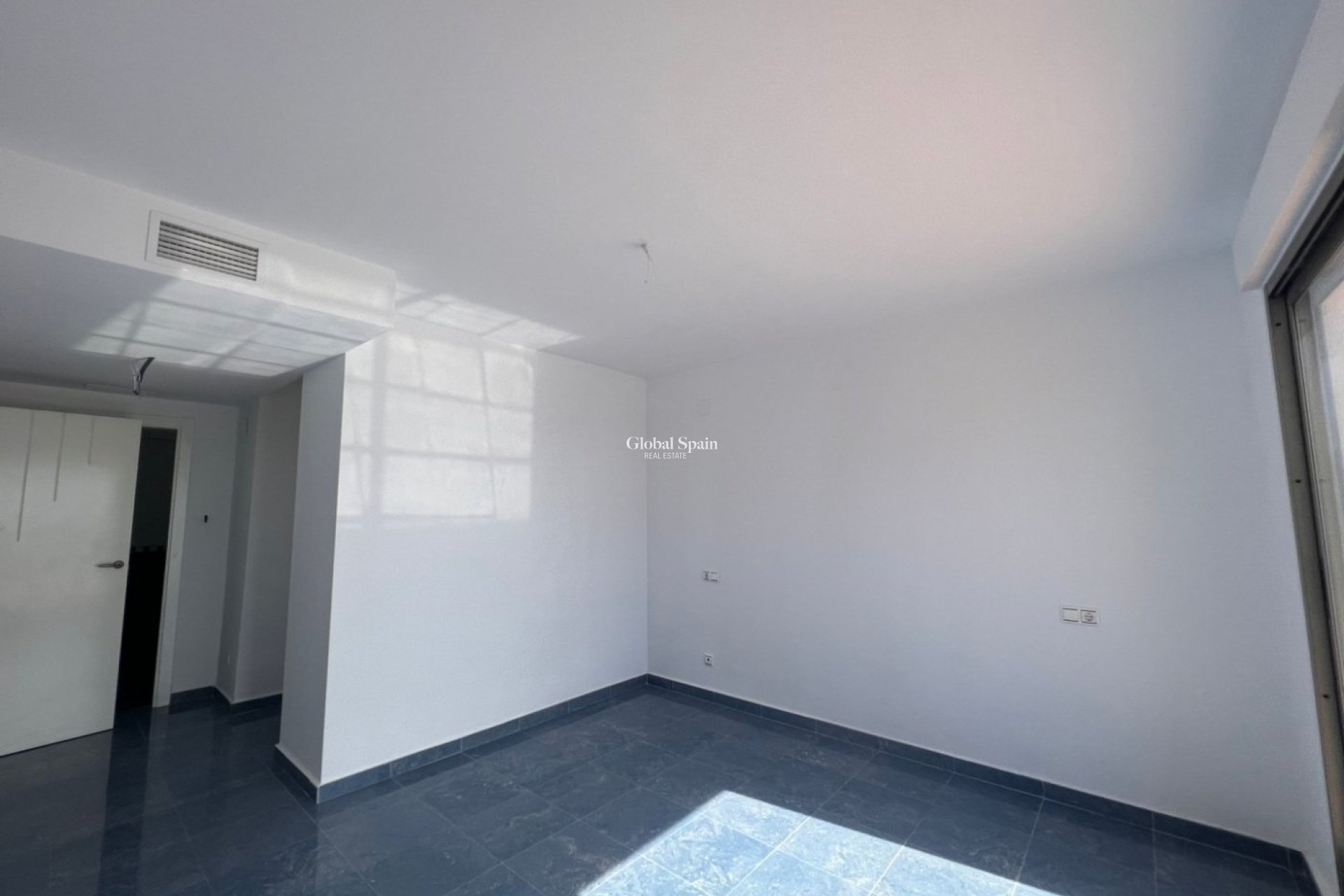 New Build - PENTHOUSE -
CALPE - Playa La Fossa