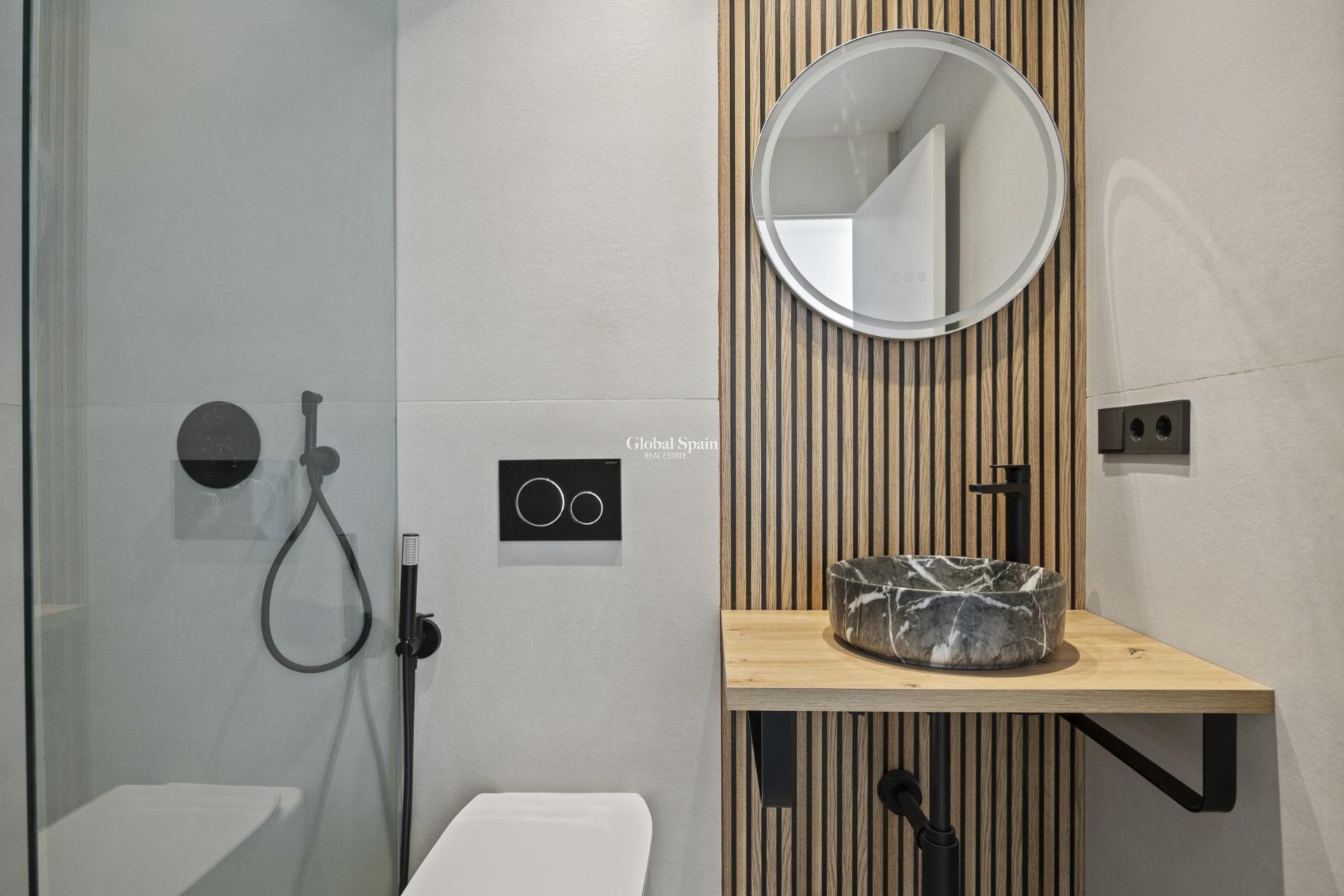 New Build - PENTHOUSE -
ESTEPONA - El Paraíso