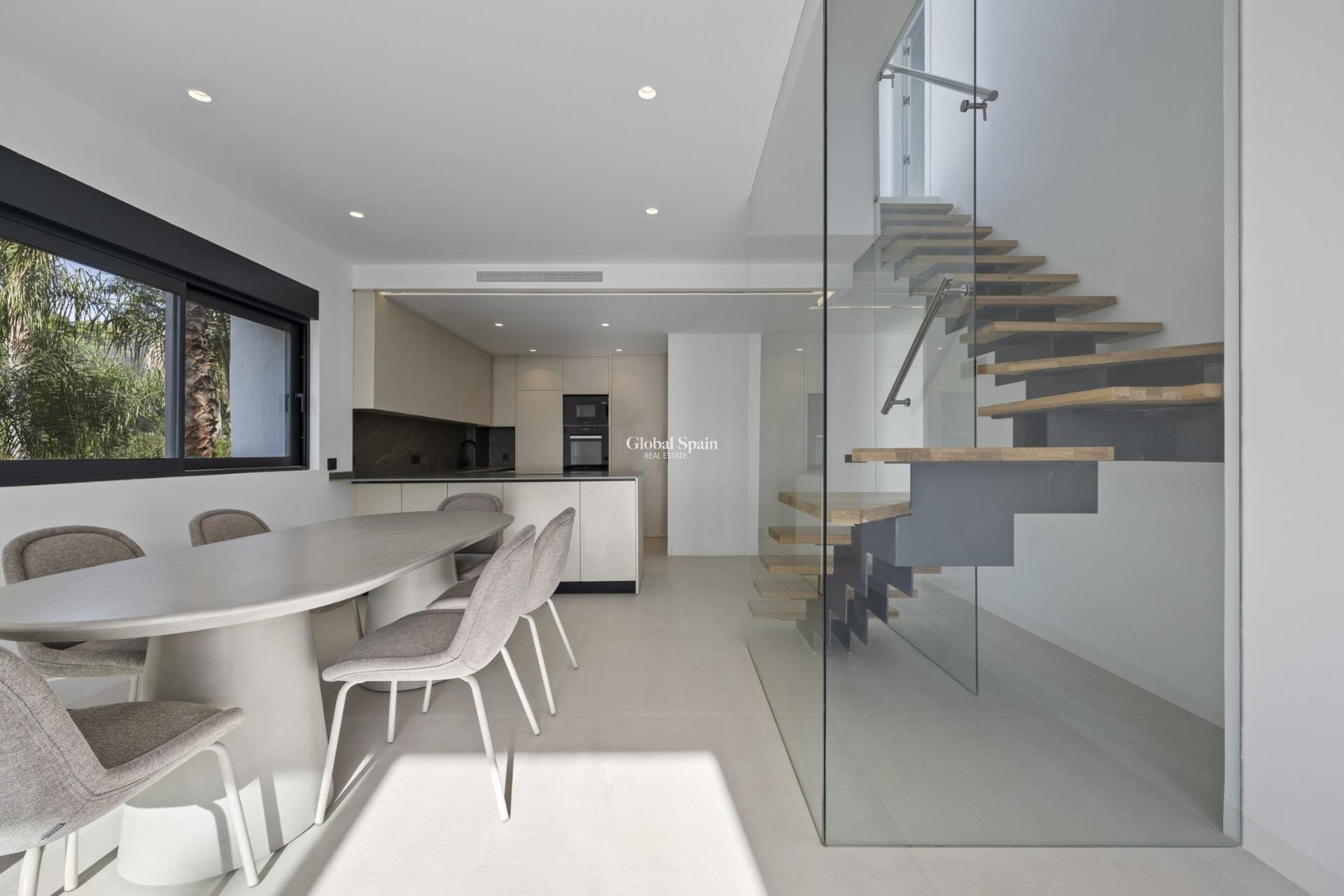New Build - PENTHOUSE -
ESTEPONA - El Paraíso