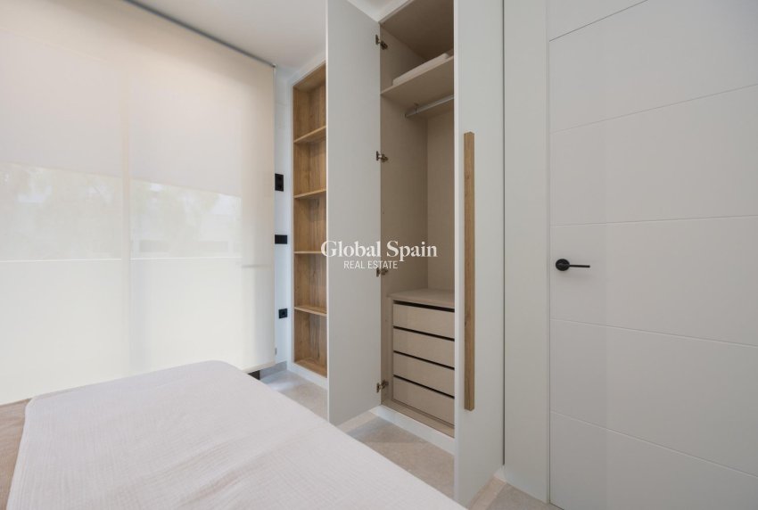 New Build - PENTHOUSE -
GUARDAMAR DEL SEGURA - Avda del Puerto