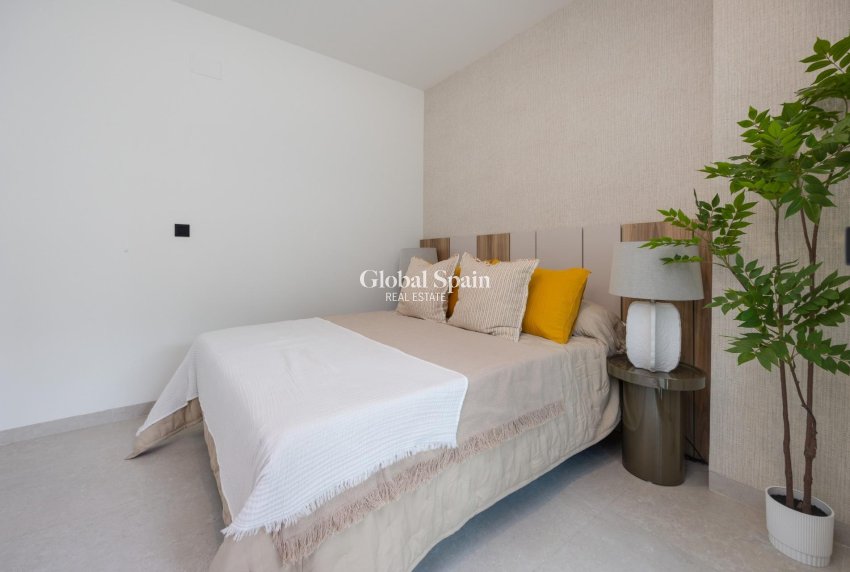 New Build - PENTHOUSE -
GUARDAMAR DEL SEGURA - Avda del Puerto