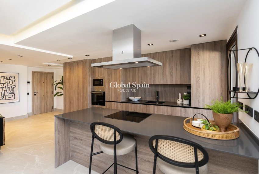 New Build - Penthouse -
Istán - Cerros De Los Lagos