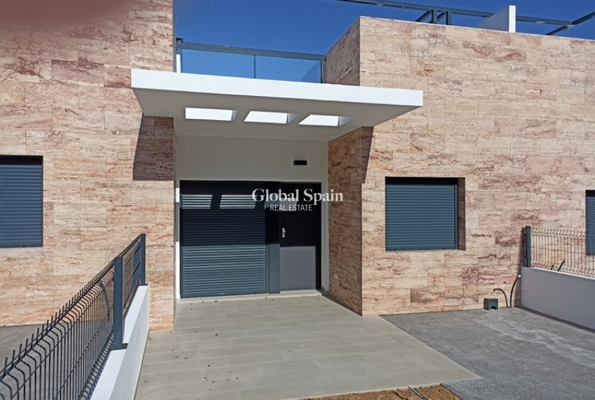 New Build - Penthouse -
MIL PALMERAS 