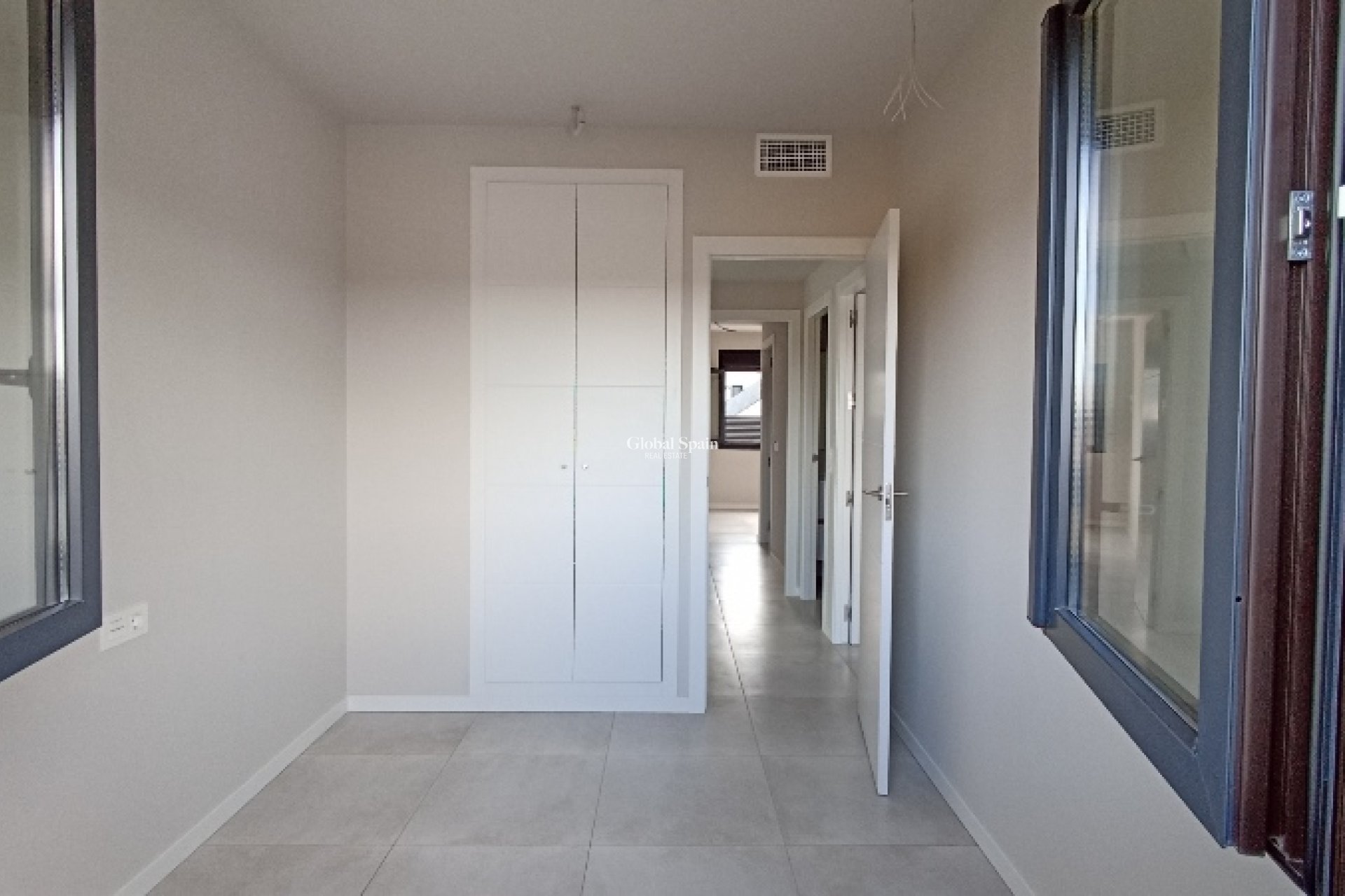 New Build - Penthouse -
MIL PALMERAS 