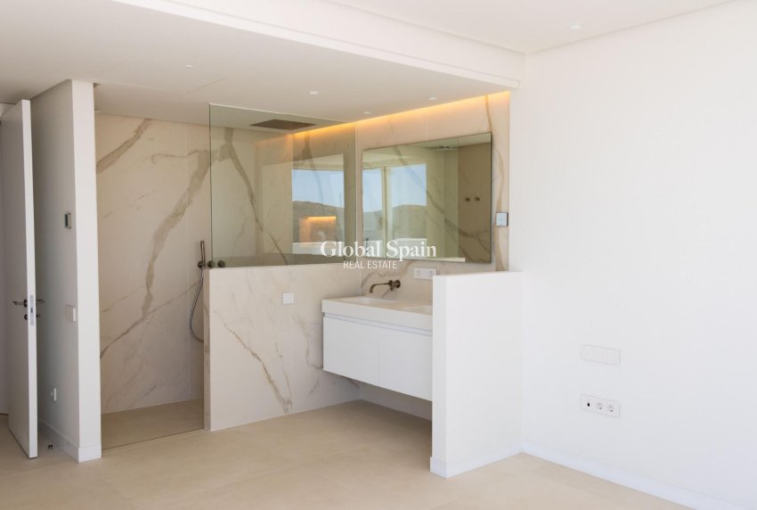 New Build - PENTHOUSE -
OJÉN - El Soto De Marbella
