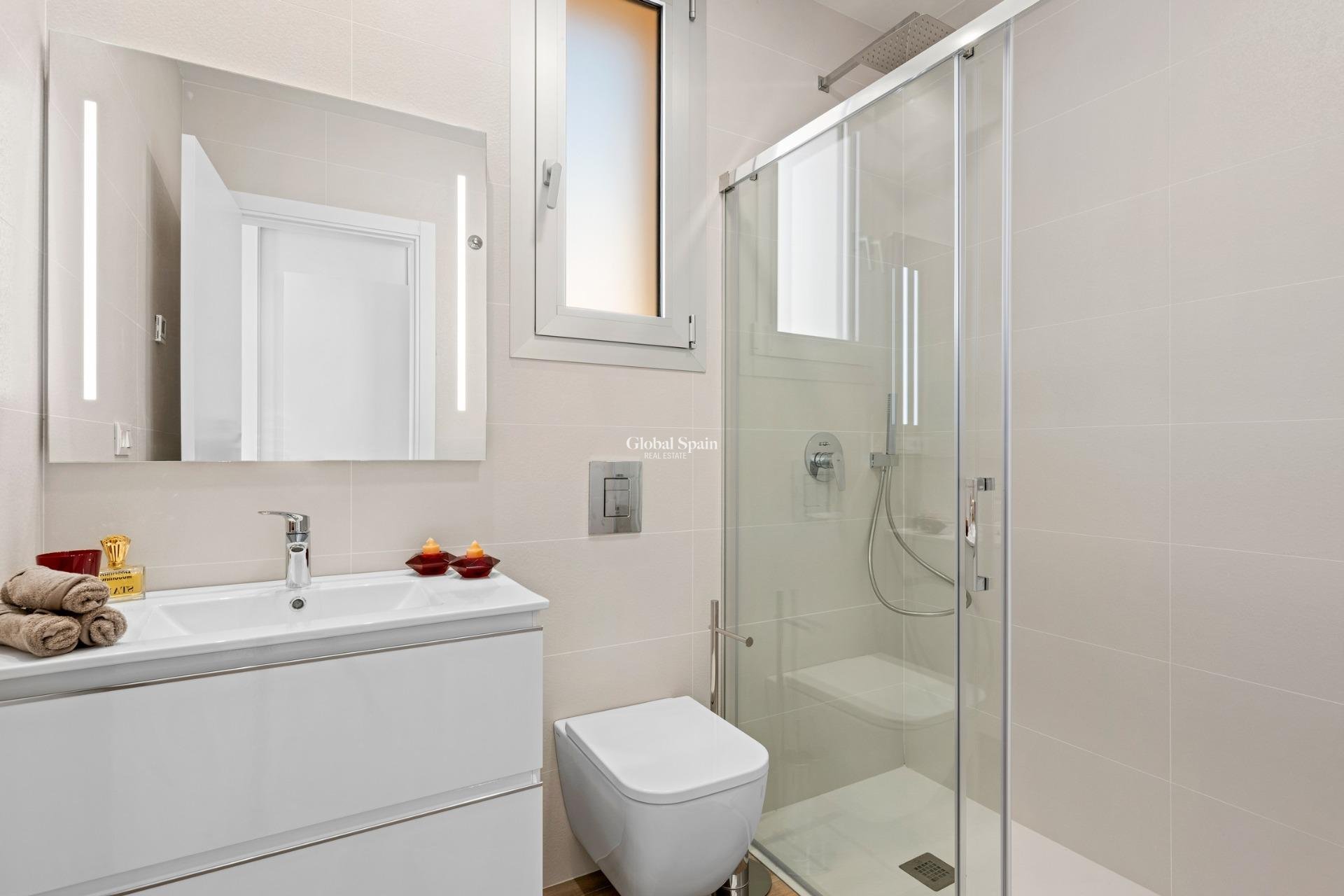 New Build - Penthouse -
ORIHUELA COSTA - VILLAMARTÍN